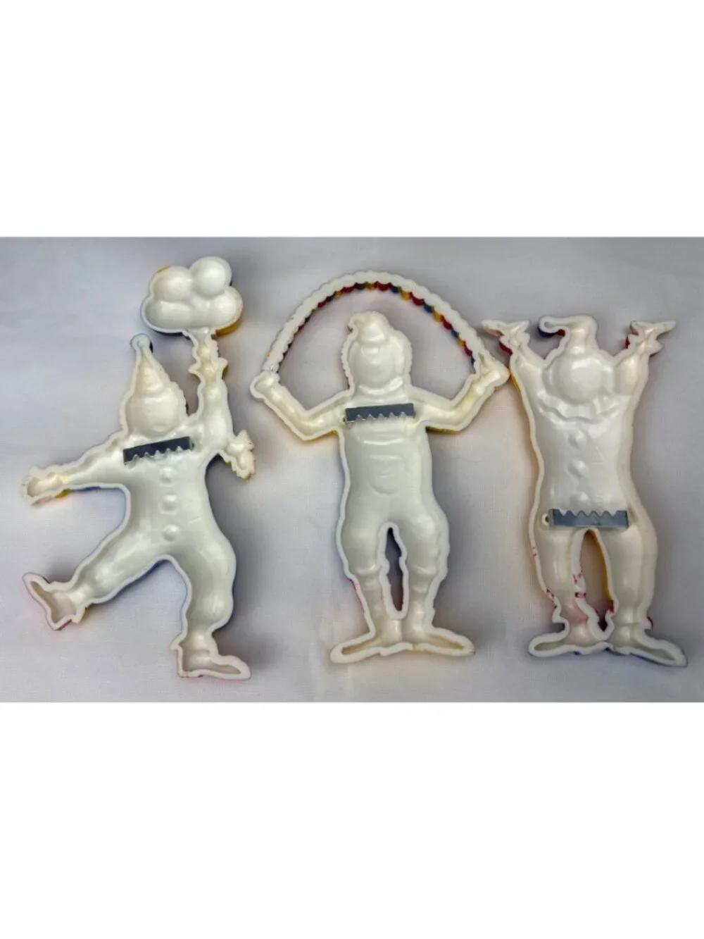 Kitchy Clown Wall Plaques Set Circus Burwood Yellow & Blue Plastic 8.5